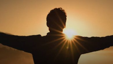 حدیث تقرب به اهل بیت از طریق عمل از امام زمان علیه السلام